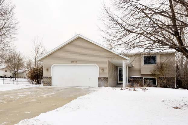 property at 13990 Yosemite Ave S