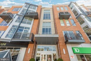 1515 15th St NW, Unit 709 in Washington, DC - Building Photo