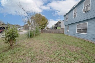 1211 1st St N in Texas City, TX - Building Photo - Building Photo