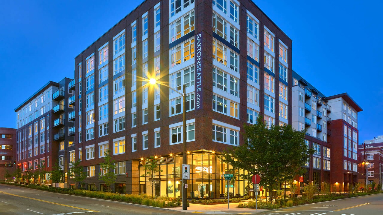 Saxton in Seattle, WA - Building Photo