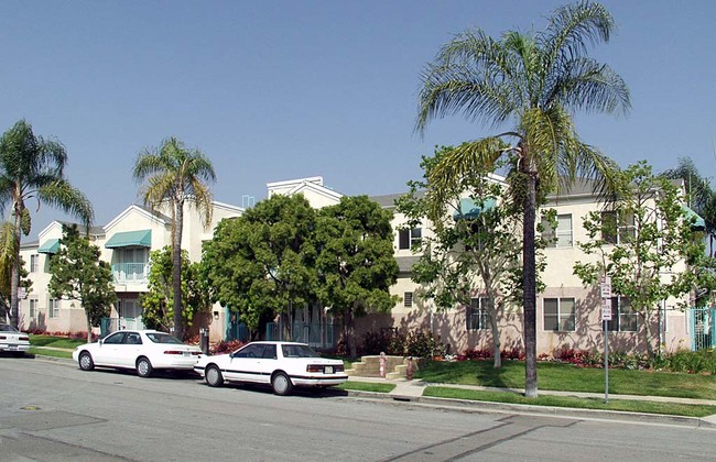 William's Senior Apartments in Brea, CA - Building Photo - Building Photo