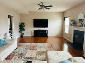 11939 Eaglerun Way in Zionsville, IN - Building Photo - Building Photo