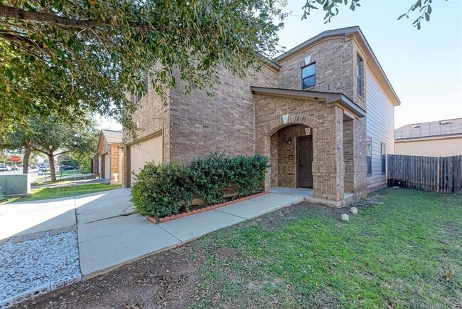 property at 8824 Edmundsbury Dr