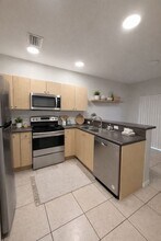 The Breezes in Coral Springs, FL - Foto de edificio - Building Photo