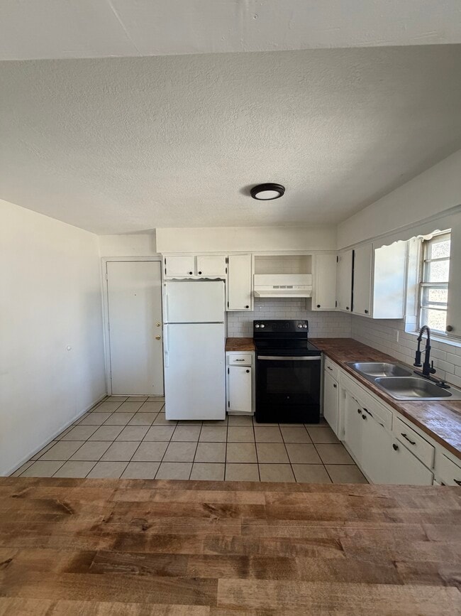 1632 N 59th St in Kansas City, KS - Foto de edificio - Building Photo