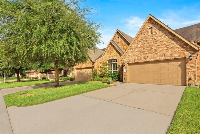 9707 Old Timber Ln in Spring, TX - Building Photo - Building Photo