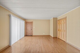 1039 N Harlem Ave in Oak Park, IL - Building Photo - Building Photo