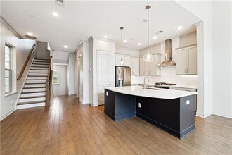 1105 Kirkland Circle in Smyrna, GA - Building Photo - Building Photo