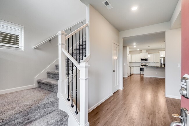 6935 SE Red Alder St in Hillsboro, OR - Building Photo - Building Photo