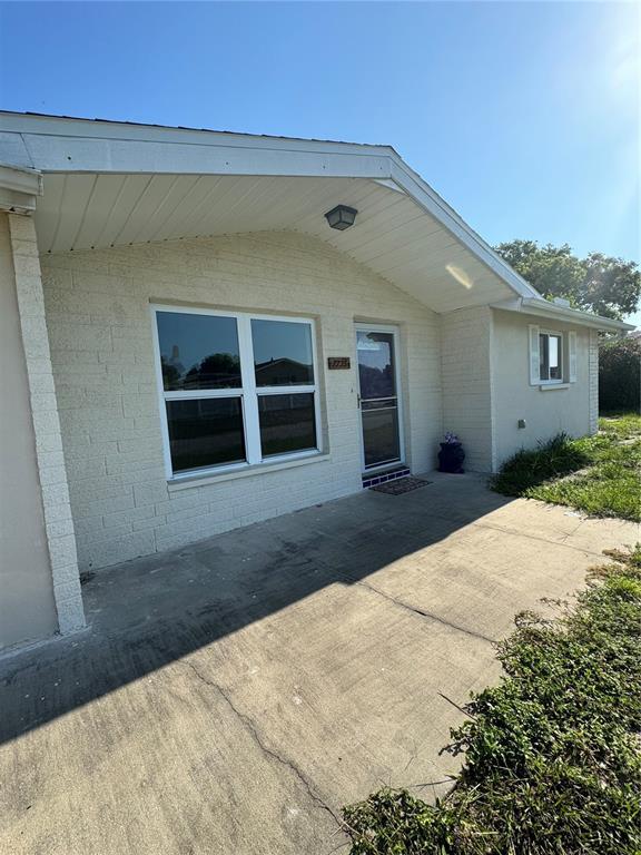 7735 Foxbloom Dr in Port Richey, FL - Building Photo - Building Photo