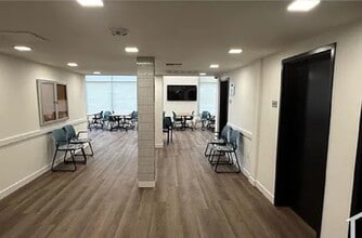 5259 Mt Etna Dr in San Diego, CA - Building Photo - Building Photo