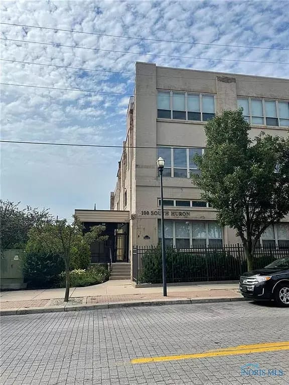 property at 100 S Huron St