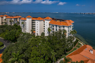 Dolphin Cay in St. Petersburg, FL - Building Photo - Building Photo