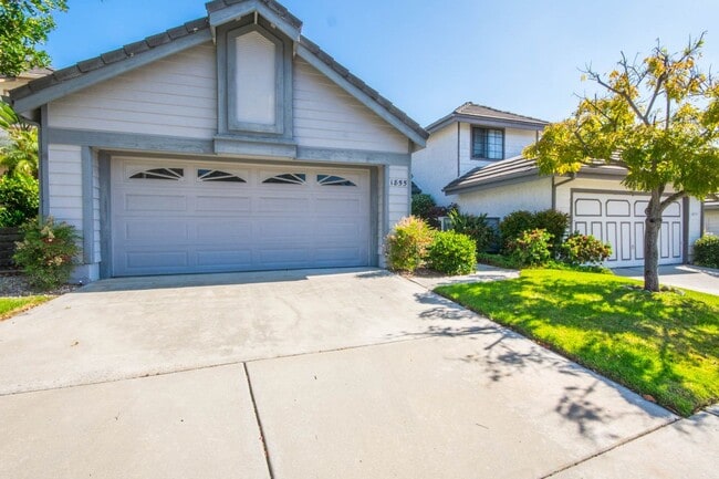 property at 1855 Spyglass Cir