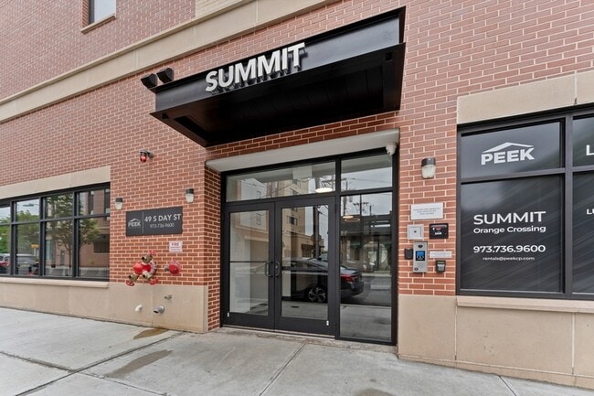 49 S Day St in Orange, NJ - Building Photo - Building Photo