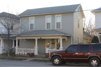 295 E Ash St in Piqua, OH - Building Photo - Building Photo