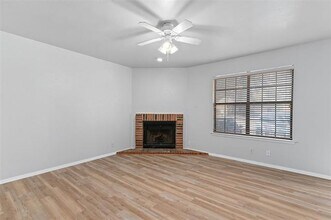 716 W Mulberry St in Denton, TX - Building Photo - Building Photo