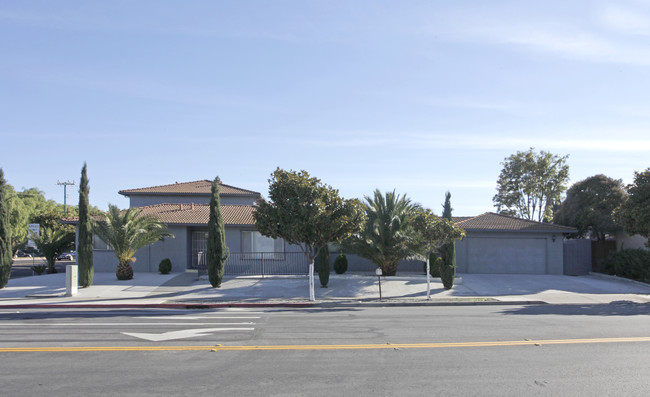 1501 Memorial Dr in Hollister, CA - Building Photo - Building Photo