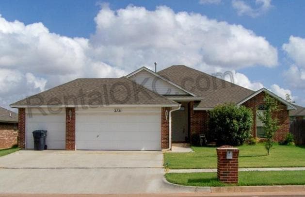property at 2721 SE 95th St