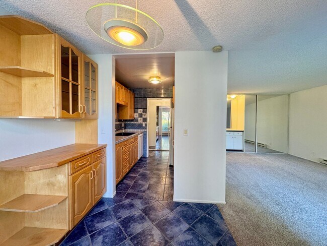 3 Commodore Dr in Emeryville, CA - Building Photo - Building Photo