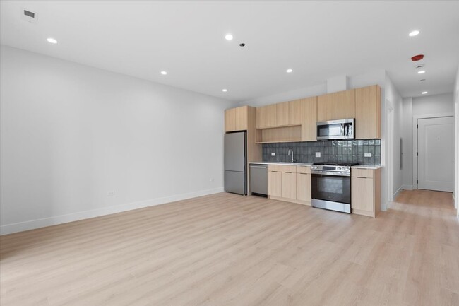 906 W Dakin St in Chicago, IL - Building Photo - Building Photo