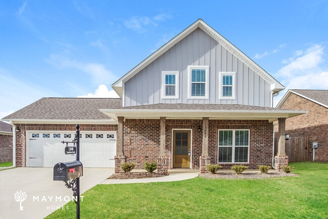 property at 15646 Landview Ln