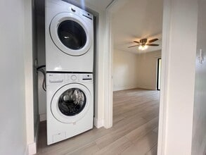 2061 Keystone Dr in Jupiter, FL - Building Photo - Building Photo