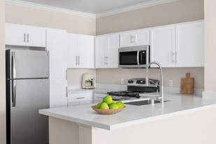Avanti Apartments
