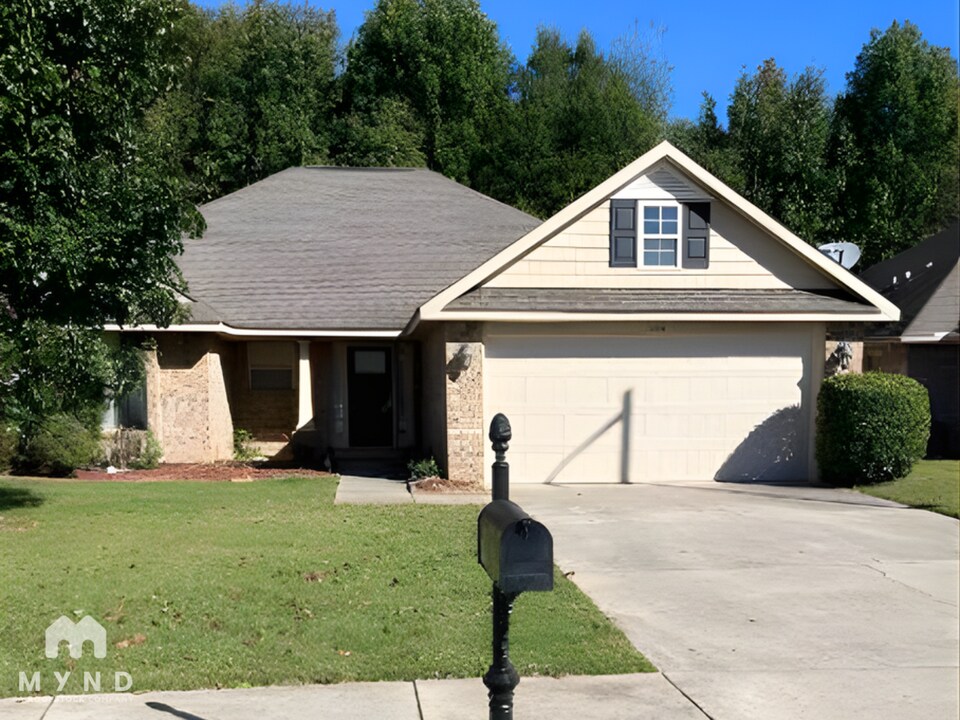 204 Crab Orchard Dr in Madison, AL - Foto de edificio