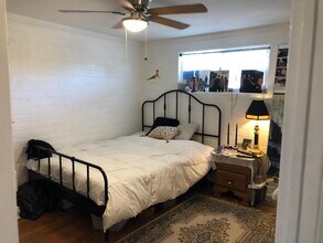 2025 S Granada Dr-Unit -11 in Tempe, AZ - Building Photo - Building Photo