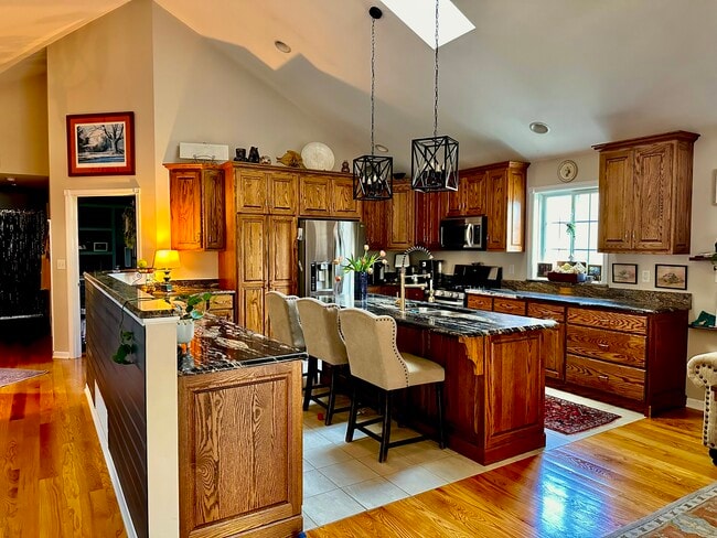 property at 174 Victoria Ln