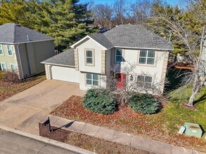 421 S Village Cir in Columbia, MO - Building Photo - Building Photo