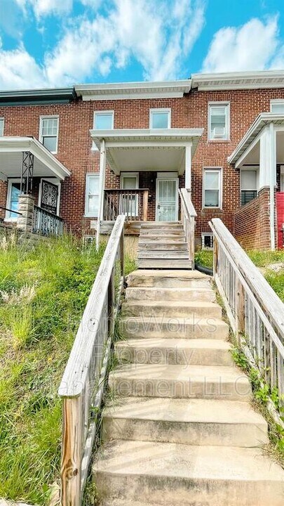 3220 Elmora Ave Photo