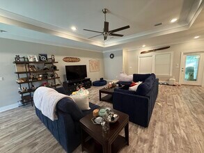 1002 Gloria Ave in Fort Walton Beach, FL - Building Photo - Building Photo