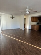 314 S 11th Pl in Rogers, AR - Foto de edificio - Building Photo