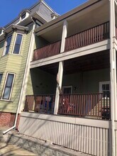27 Warren Ave in Somerville, MA - Building Photo - Building Photo