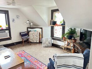 103 Erie St SE in Hutchinson, MN - Building Photo - Building Photo