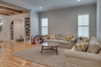 555 Stevenson St in Nashville, TN - Building Photo - Building Photo