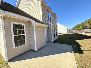 2016 Sir Michael Dr in Hope Mills, NC - Building Photo - Building Photo