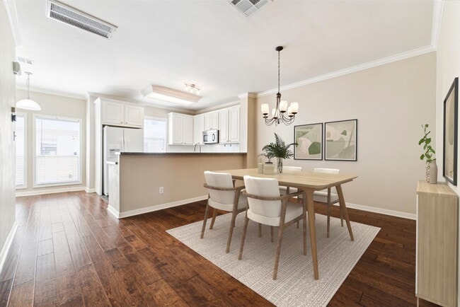 property at 2718 Crawford St