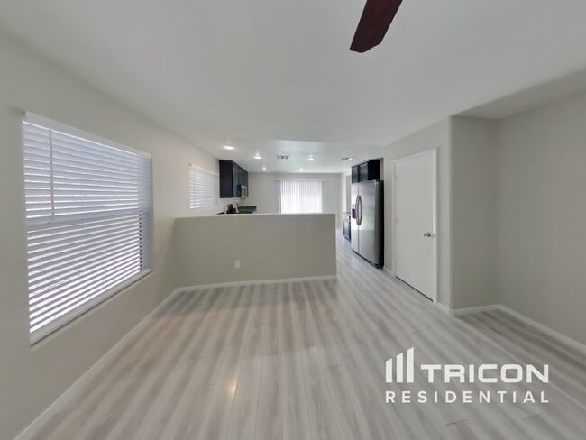 494 Brompton St in Las Vegas, NV - Building Photo - Building Photo