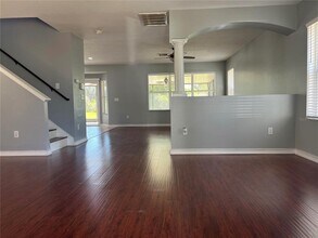 10008 Perthshire Cir in Land O Lakes, FL - Building Photo - Building Photo