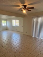 5930-5932 Merrywood Dr in Rocklin, CA - Building Photo - Building Photo