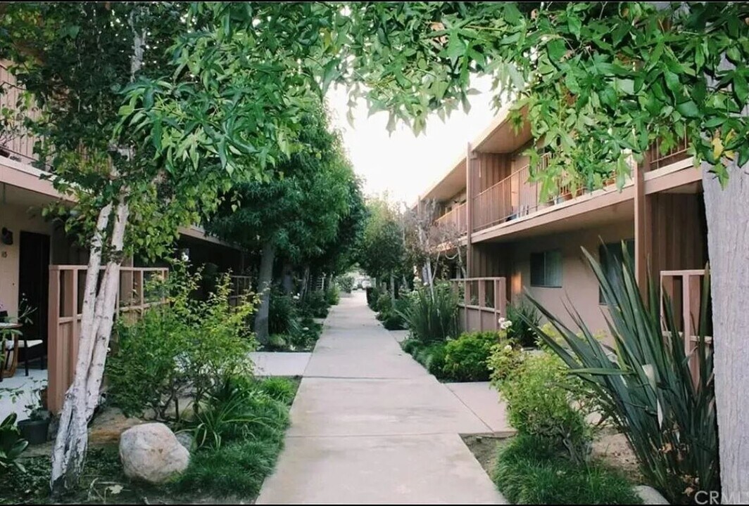 14903 S Normandie Ave, Unit 115 in Gardena, CA - Building Photo