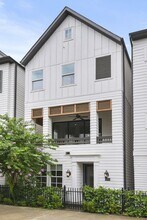 3331 Timbergrove Heights St. in Houston, TX - Building Photo - Building Photo