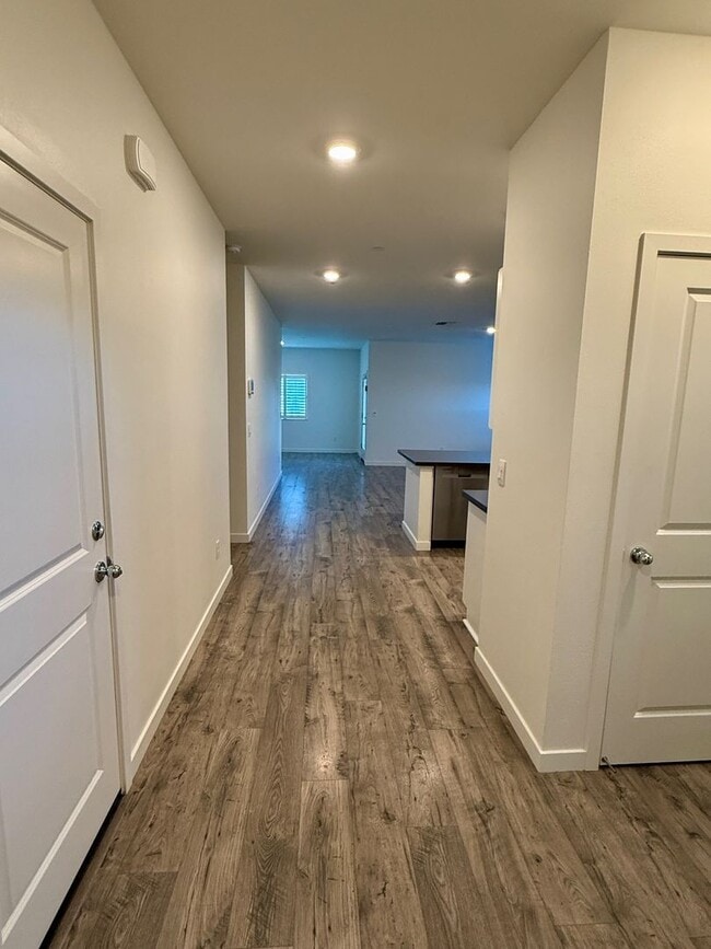 1682 Almondwood Dr in Orland, CA - Building Photo - Building Photo