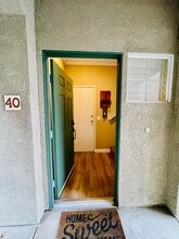 40 Mesquite in Trabuco Canyon, CA - Foto de edificio - Building Photo