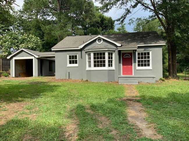 507 Jefferson Pl in Atlanta, TX - Building Photo - Building Photo