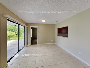 405 SW 43rd Ln in Cape Coral, FL - Building Photo - Building Photo