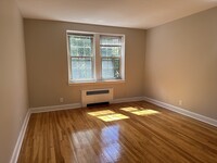 23 Concord Ave, Unit 411 in Cambridge, MA - Building Photo - Building Photo